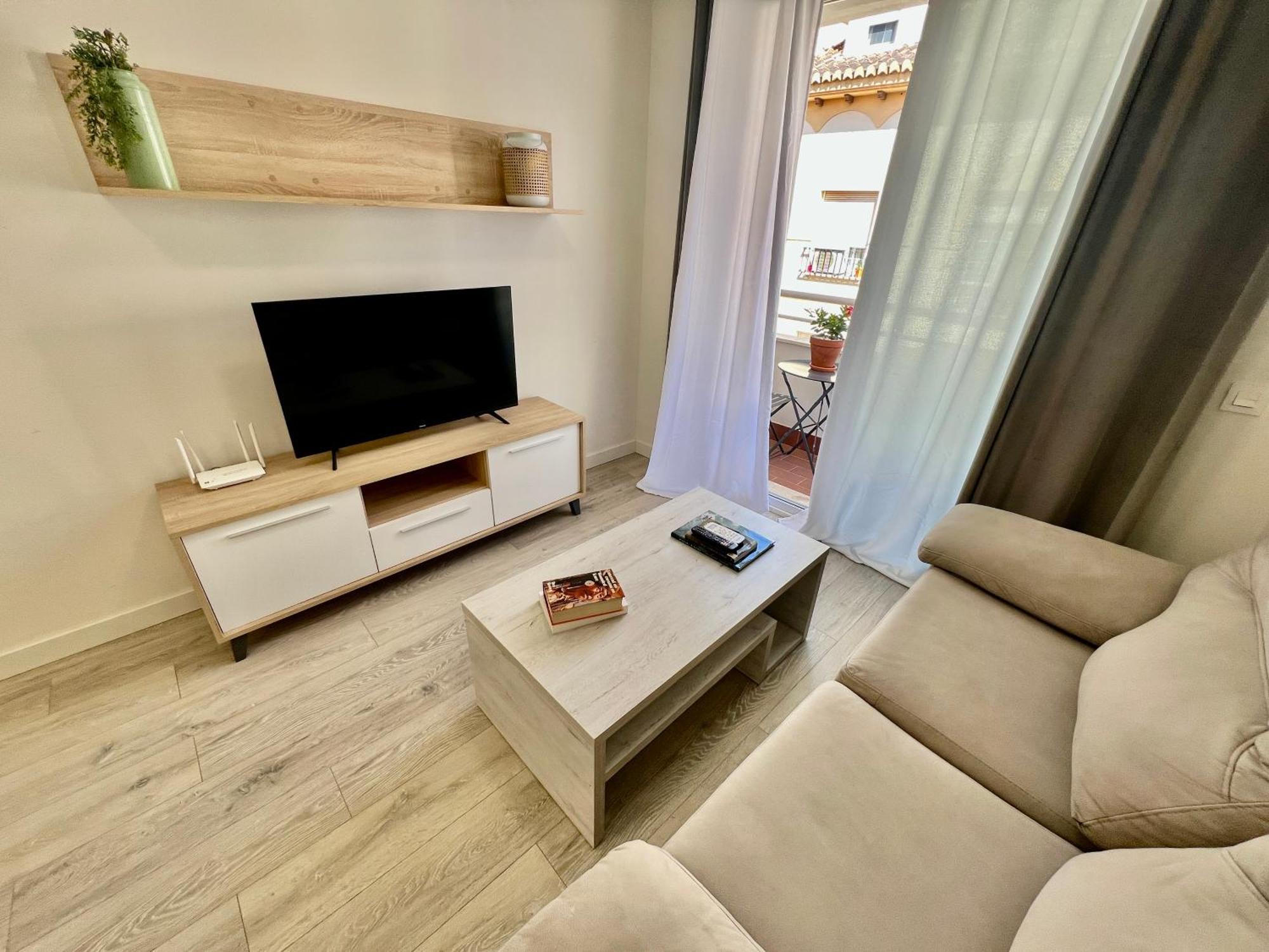 Apartamentos Rincon Del Mar Torre Del Mar Εξωτερικό φωτογραφία